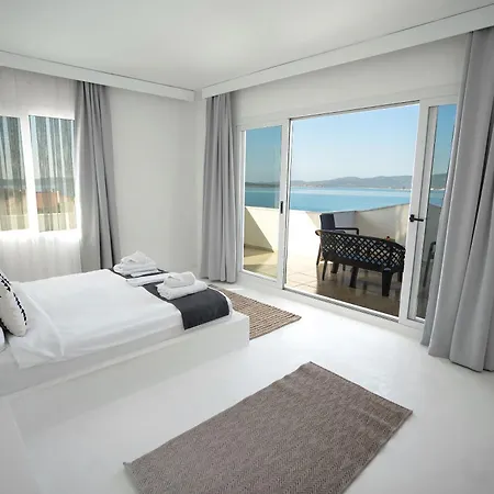 Camlik 87 Hotel Ayvalı